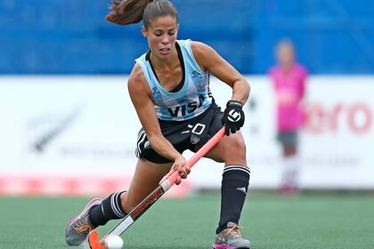 Lucina Von der Heyde, despliegue, lucha y visión de juego para las Leonas