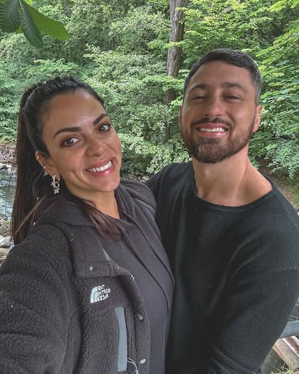 Lucius y Ortega Desio llevan ocho años de casados y tienen dos hijos, Bautista y Benjamín, de seis y cinco años respectivamente (Foto: Instagram @belulucius)