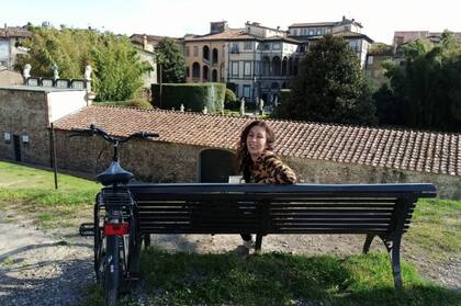 Lucrecia, en su rincón favorito en Toscana, Italia.