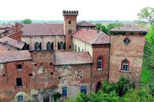 Una italiana de 22 años vive en un castillo medieval de 900 años