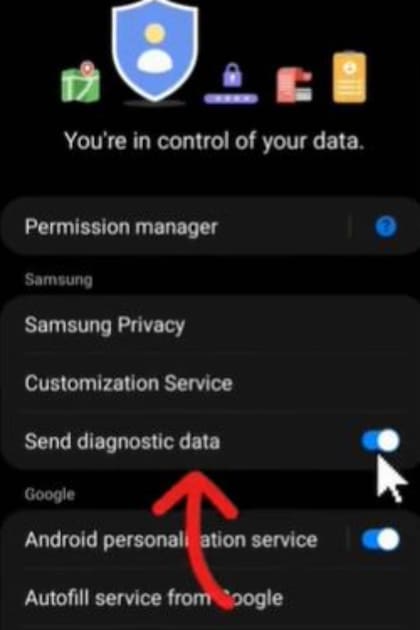 Luego de cliquear "Configuración" y "Privacidad", se llega a la categoría "Enviar datos de diagnóstico", un ítem que se debe desconectar para lograr el ahorro de batería
