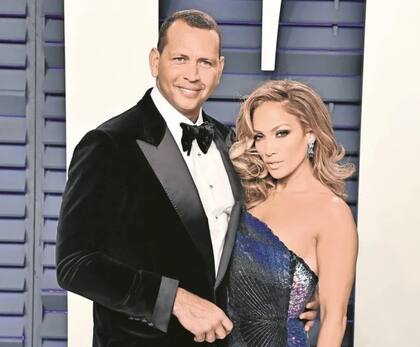 Luego de dos años de noviazgo y de un millonario anillo de compromiso de por medio, Alex Rodriguez y Jennifer Lopez decidieron romper su relación