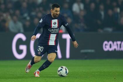 Luego de ganar el Mundial y de descansar en la Argentina, Lionel Messi vuelve a ponerse la casaca de PSG que juega por la Ligue 1