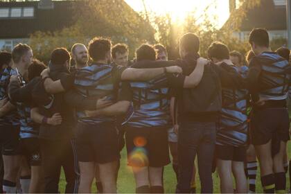 El club fundado por un porteño y un sanisidrense quiere reforzar los vínculos sociales mediante los terceros tiempos, que en Irlanda no son tan importantes como en la Argentina.