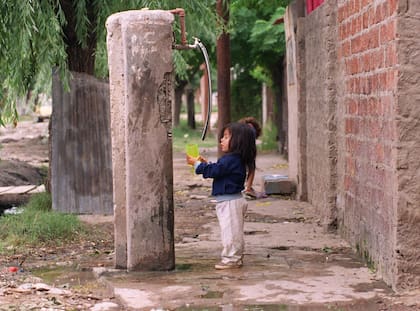 Luego de la epidemia de cólera en la década del noventa, aumentó la red de agua potable
