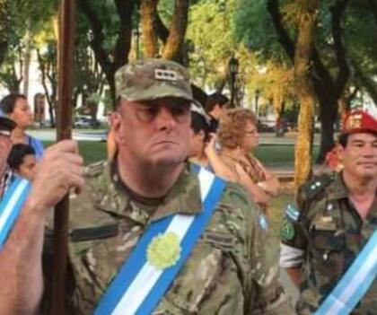 Luego de la guerra, pensó en dejar el Ejército, quería irse por todo lo que había visto, pero finalmente se quedó y pasó de subteniente a coronel hasta su retiro en 2017