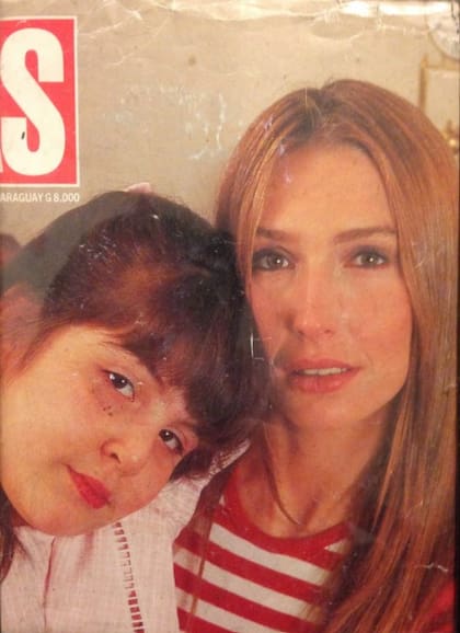 Luego de la muerte de Carlos Menem Junior, Amalia hizo una entrevista, junto con la hija de ambos, para la revista Caras.