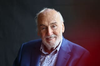 Héctor Alterio se despide de los escenarios argentinos con un espectáculo cargado de emociones y nostalgia