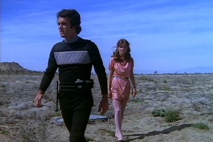 Luego de una temporada al aire, la serie fue levantada por su bajo rendimiento en materia de audiencia