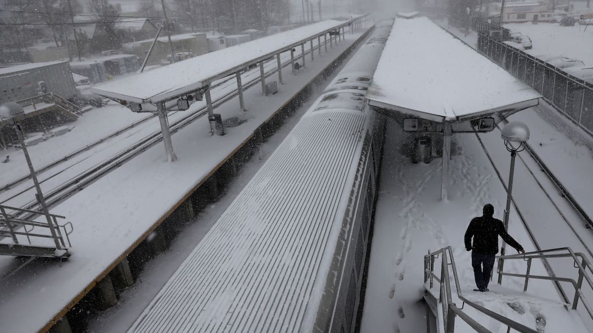 Notícias de Nova York, ao vivo. como funciona o transporte no Dia de Martin Luther King Jr. e outros relatórios hoje, segunda-feira, 19 de janeiro. Notícias de Nova York, ao vivo. como funciona o transporte no Dia de Martin Luther King Jr. e outros relatórios hoje, segunda-feira, 19 de janeiro.
