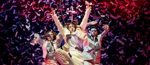 Fuerza Bruta vuelve a la cartelera, en un año de fuerte presencia del teatro aéreo en Buenos Aires