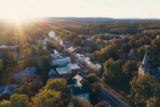 Un estado de EE.UU. ofrece 10.000 dólares para nuevos residentes de todo el mundo