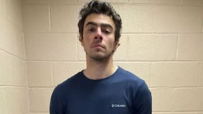 Luigi Mangione, tras ser detenido por la policía en Pensilvania