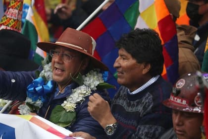 Luis Arce y Evo Morales, hoy enfrentados, fueron aliados políticos tiempo atrás