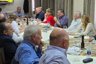 Reapareció Luis Barrionuevo en el gremio de gastronómicos