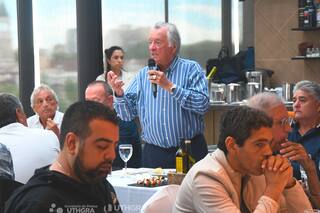 Barrionuevo relanza un partido para intentar aumentar la representación sindical en el Congreso