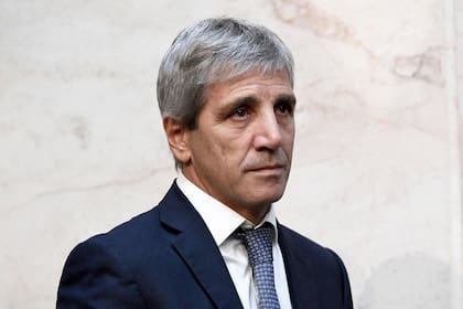 Luis Caputo ya está en el Foro Económico Mundial de Davos junto al presidente Javier Milei y su comitiva de funcionarios