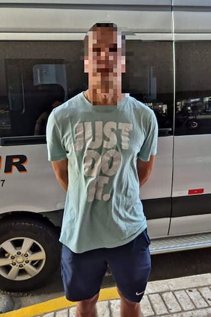 Luis David Martínez, ya detenido; al igual que se compañero, es susceptible de una pena de entre dos y cinco años de cárcel y una multa.