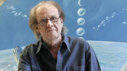 Luis Eduardo Aute, en coma