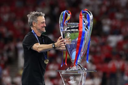 Luis Enrique, el excelso DT de Paris Saint Germain, ganó su tercera Champions League