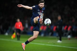 Luis Enrique no se arredra por plaga de lesiones del PSG previo a visita al Barcelona en Champions