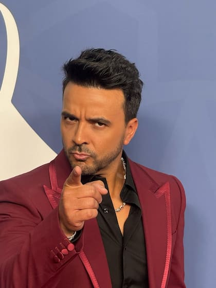 Luis Fonsi critica acciones del ICE en contra de los migrantes en Estados Unidos (FB luisfonsimusic)