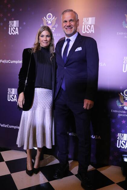 Luis Galli, CEO de Newsan, y su esposa Angie Reyser