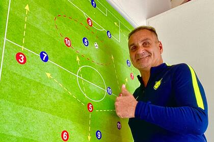 Luis Islas, el histórico arquero de Independiente que fue ayudante de Diego Maradona en su paso como DT en el fútbol de México