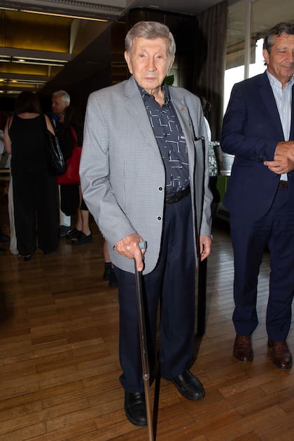 Luis Landriscina no quiso perderse la reunión.
