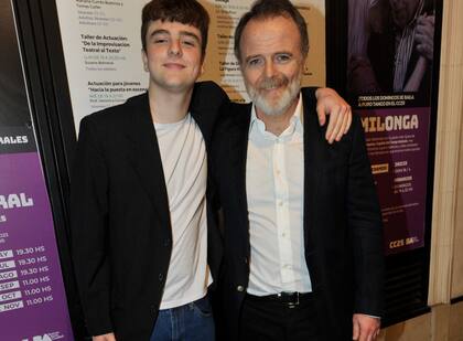 Luis Machín asistió a la gala acompañado de su hijo Lorenzo. El actor fue nominado como Mejor Actor Protagónico gracias a su trabajo en Siete perros