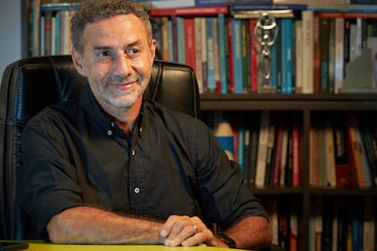 Luis Majul se prepara para su nuevo desafío en LN+. Además, el periodista y conductor hoy regresa a la primera mañana radial, en Rivadavia