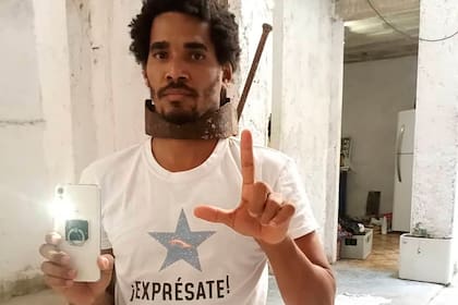 Luis Manuel Otero Alcántara, condenado por la Justicia cubana por protestar contra el gobierno de Díaz-Canel