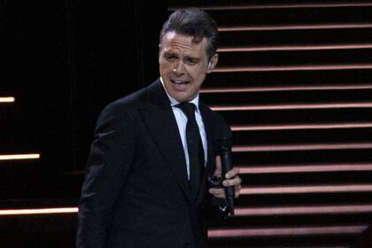 Luis Miguel, cómplice en el escenario con su público