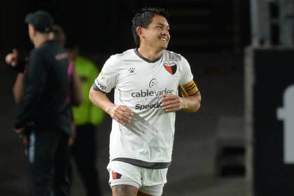 Luis Miguel "Pulga" Rodríguez volvería al once titular de Colón para acompañar en el ataque a Wanchope Ábila