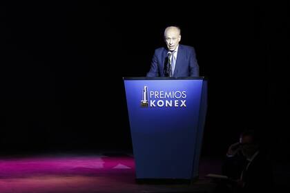 Luis Ovsejevich, el "padre" de los Premios Konex