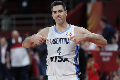 Luis Scola, a los 39 años no se detiene y se queda con todas los premios a su paso