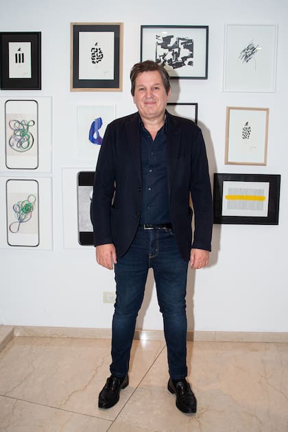 Luis Sessa, hijo y representante de Aldo Sessa. Las fotografías expuestas van desde 1959 hasta hoy. Se utilizaron diversos formatos.