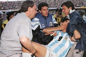 El vergonzoso corte en la cara de Julio Cruz para acusar a Bolivia y la discusión de Messi con un utilero rival