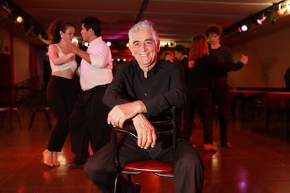 Luis Solanas rememora su propia historia en La Viruta, su lugar en el mundo