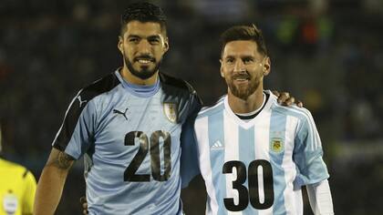 Luis Suárez y Lionel Messi promovieron la candidatura