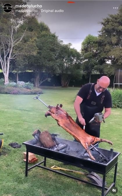 Luis Telles es dueño de "Asador by Lucho" asados para reuniones.