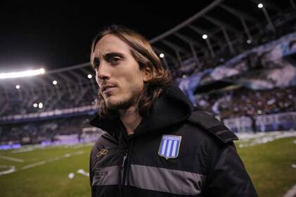 Luis Zubeldía aceptó la oferta y renovó por un año