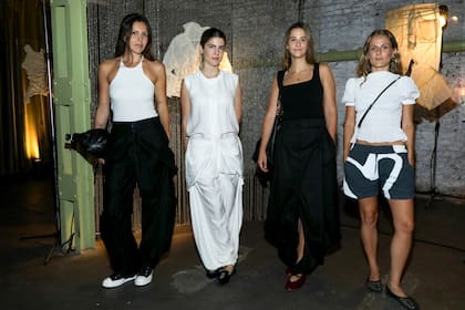 Luisa Bosch, Margarita Cogorno, Teresita de Carabassa y Sofía Collazo