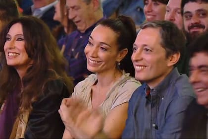 Luisa Kuliok, Mora Godoy y Fernando Gray en un acto en septiembre de 2019 en La Matanza en el que Cristina Kirchner presentó su libro "Sinceramente".