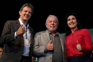 Lula completó el gabinete y apeló a Messi y al triunfo argentino en el Mundial para incentivar a sus ministros