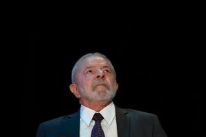 Lula tomó una drástica medida con 43 militares de la residencia presidencial