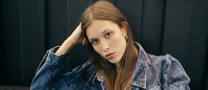 Tiene 20, es heredera de una casa de diseño argentina y ahora viste a las hijas de las famosas