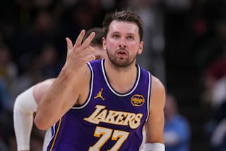 Luka Doncic enfrenta suspensión de 1 juego tras su 16ta técnica en triunfo de Lakers ante Nets