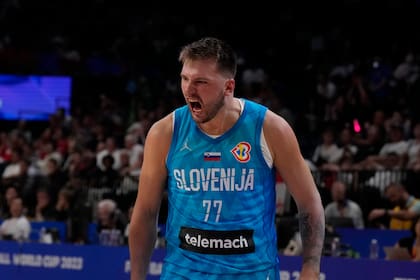 Luka Doncic es el máximo anotador del Mundial de básquet 2023 y candidato al MVP