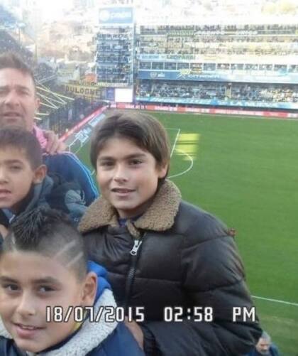 Luka Romero a los 10 años, durante un partido entre Boca y Quilmes en la Bombonera